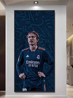 Luka Modrić Real Madrid - Vertical 1:2 Wall Art