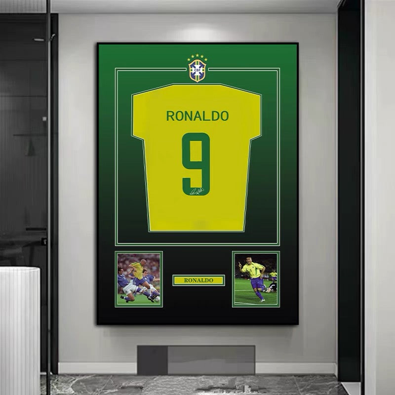 R9 Ronaldo Nazário Jersey Wall Art