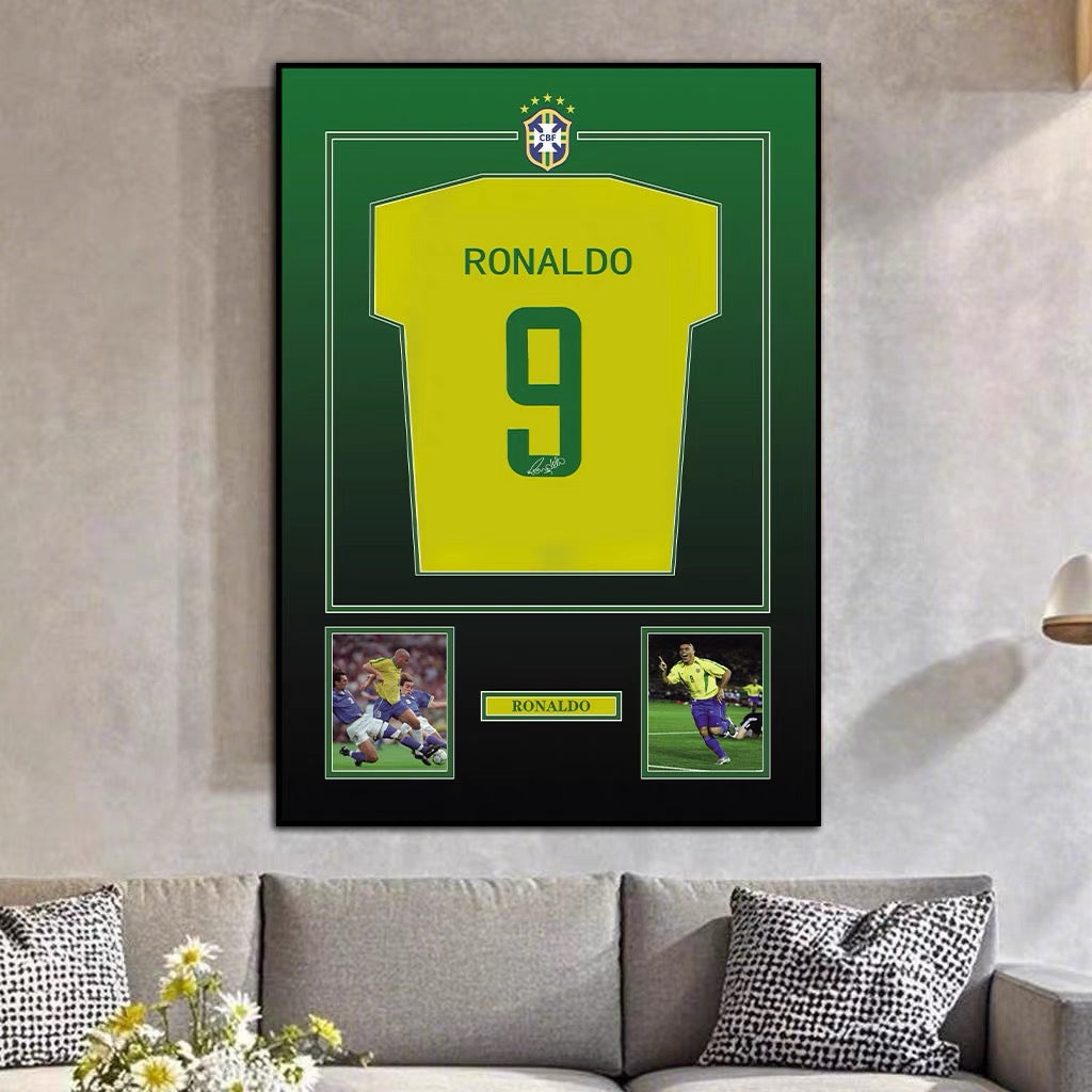 R9 Ronaldo Nazário Jersey Wall Art
