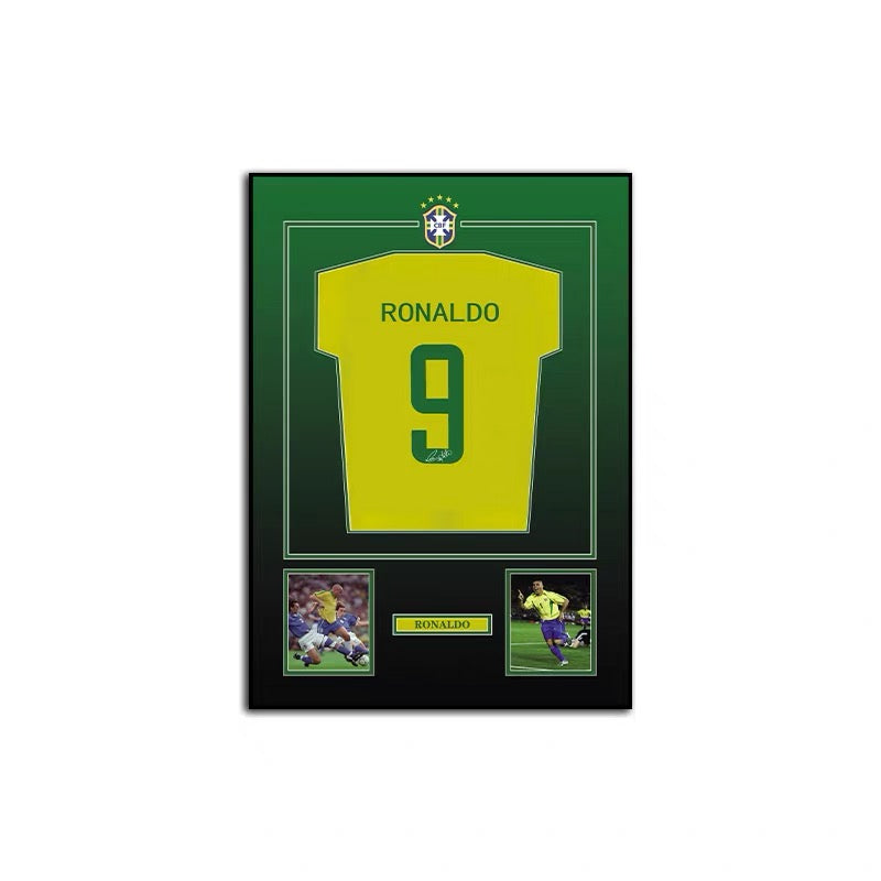 R9 Ronaldo Nazário Jersey Wall Art